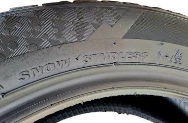 Kumho Wi51 215/60 R16 99 T без шипов  - фото 7