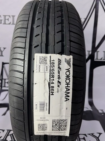Yokohama Bluearth ES32 185/65 R14 86 H без шипов 