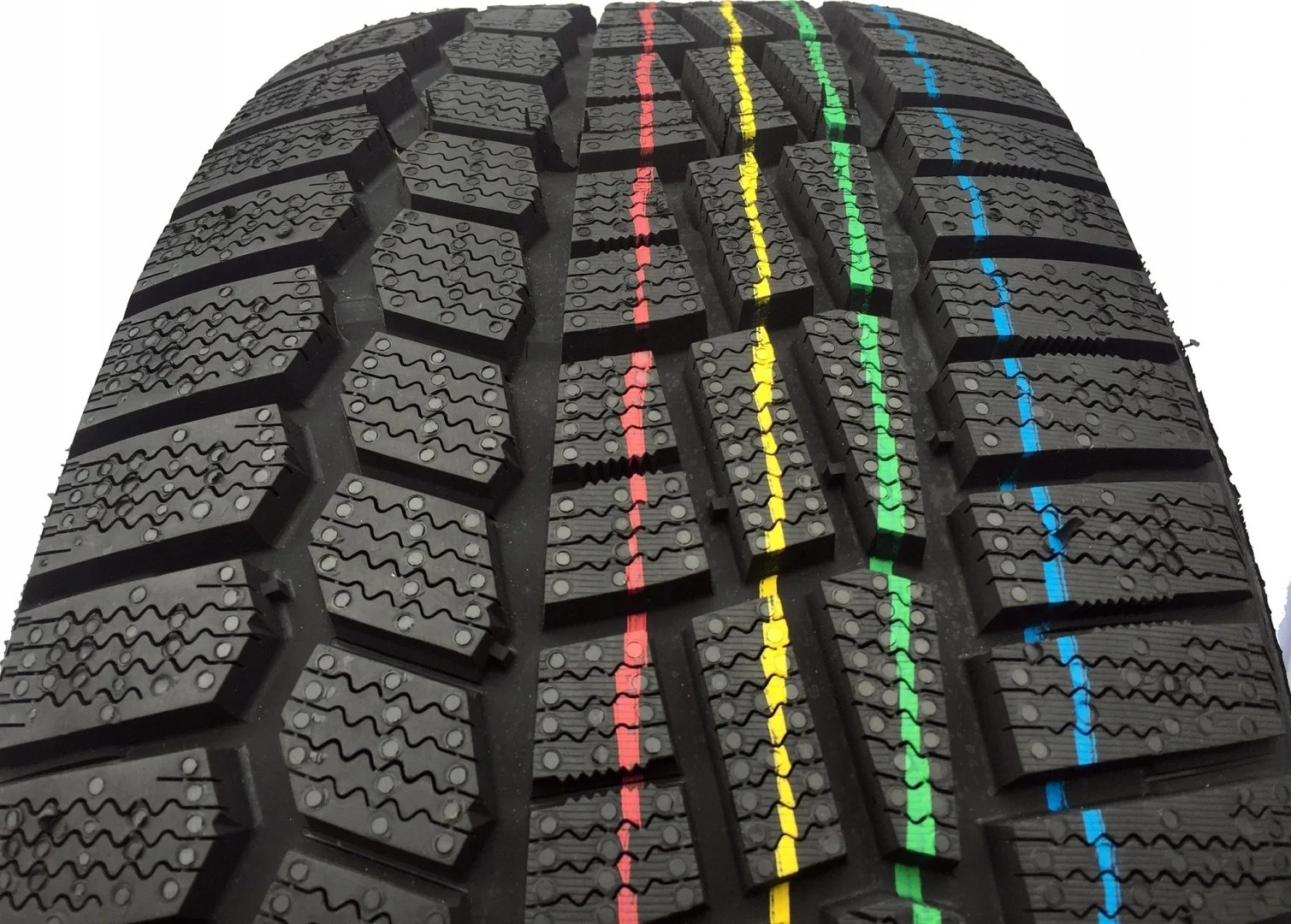 Viatti 185/60 R14 V-521 НК 185/60 R14 82 T без шипов  - фото 3
