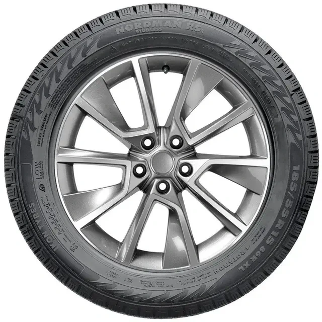 Шина Ikon Nordman RS2 215/55/R16/R97 зимняя 