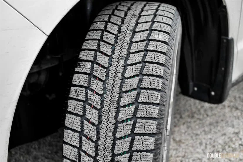 Шина Nitto SN3 275/50 R21 113H XL зимняя  - фото 2