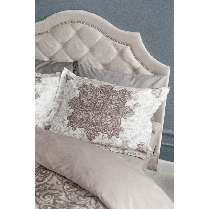 Постельное бельё «Этель», 2-сп., «Королевский вензель», 175 × 215 см, 200 × 220 см, 50 × 70 (+3) см, 2 шт., хлопок 100 %  - фото 6 | sulpak.kg Постельное бельё «Этель», 2-сп., «Королевский вензель», 175 × 215 см, 200 × 220 см, 50 × 70 (+3) см, 2 шт., хлопок 100 %  - фото 6