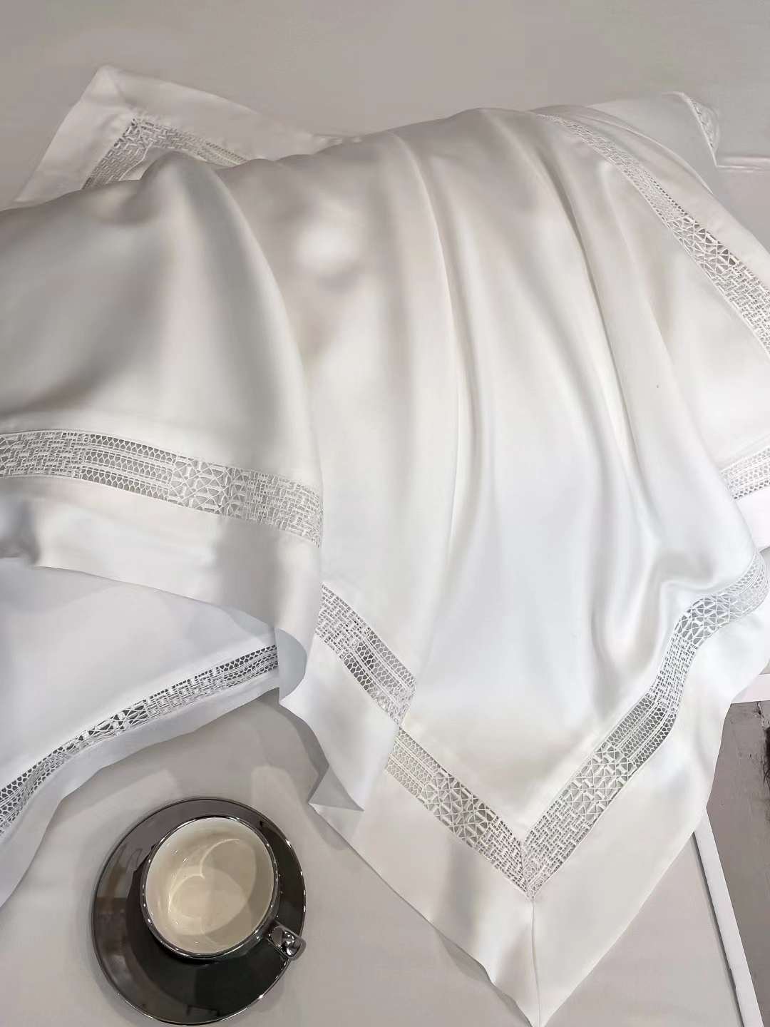 Комплект постельного белья Apollo Bedding HM Tencel двуспальный  Комплект постельного белья Apollo Bedding HM Tencel двуспальный