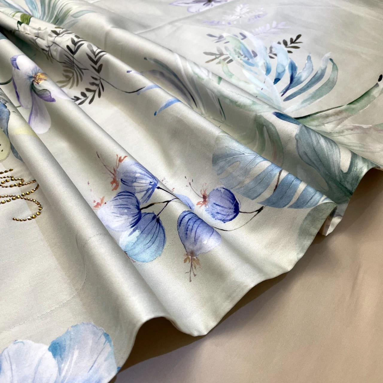 Семейный набор постельного белья Apollo Bedding Sweet Home Textile Bedding Granat flowers бирюзовый 