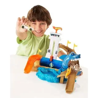 Игровой набор "Атака Акулы" Hot Wheels BGK04