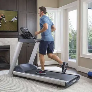 Беговая дорожка Precor Precision Series TRM 445