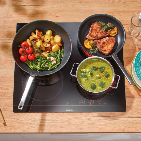 Комплект Стеклокерамическая варочная панель Gorenje CT43SC + Встраиваемый духовой шкаф Gorenjie BO6737E06B  - фото 8