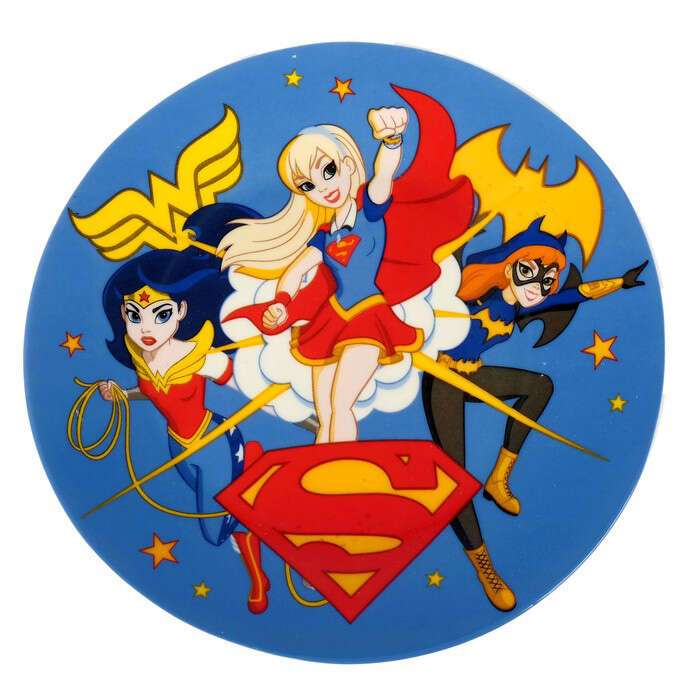 Рэйчел Стар мен Рэйчел Рокс бір жігітпен уақыт өткізеді. Эро ауылы