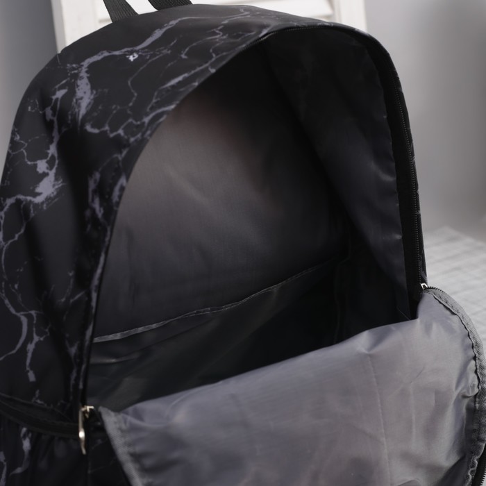 Рюкзак молодёжный, отдел на молнии, 3 наружных кармана, цвет чёрный/серый 