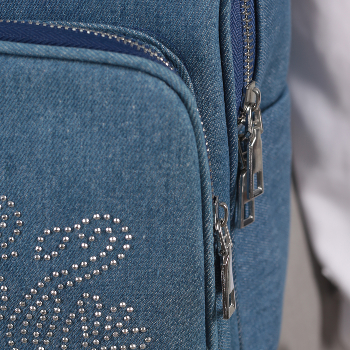 Рюкзак школьный, отдел на молнии, наружный карман, цвет голубой 