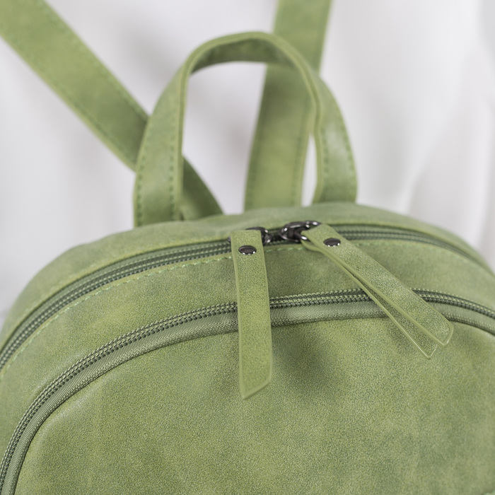 Рюкзак молодёжный, 2 отдела на молниях, наружный карман, цвет зелёный 
