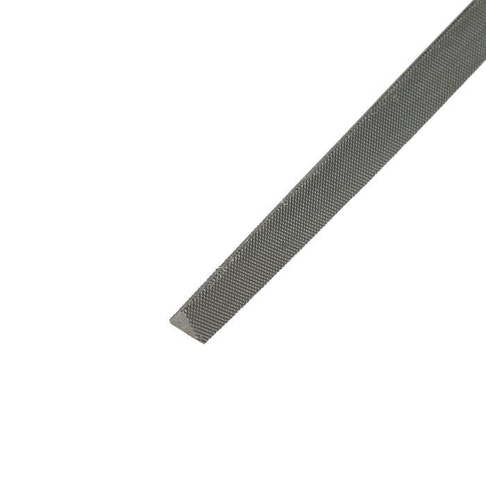 Напильник трехгранный "Вихрь" 73/6/4/3, 200 мм, деревянная рукоятка 