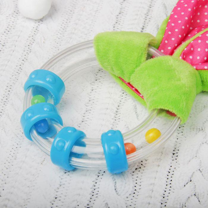 Развивающая погремушка-прорезыватель «Для маленьких принцесс», форма круг с колечками, цвета МИКС 