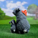 Садовая фигура "Зайцы с грибами" 21*19*27 см  - фото 4