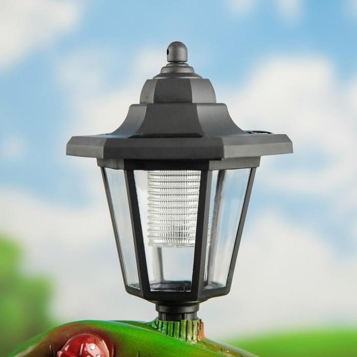 Садовая фигура "Лягушонок с табличкой Привет", с фонарём 