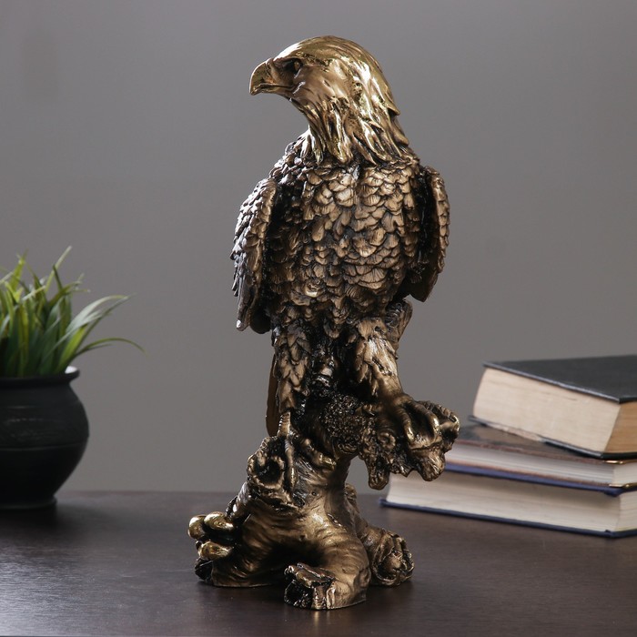 Фигура "Орел на коряге" золото 32см 