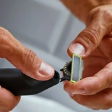 Триммер Philips OneBlade Pro 360 Face QP6532/10 - фото 5