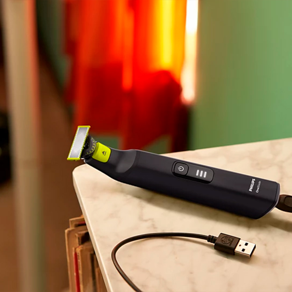 Триммер Philips OneBlade Pro 360 Face QP6532/10 - фото 4