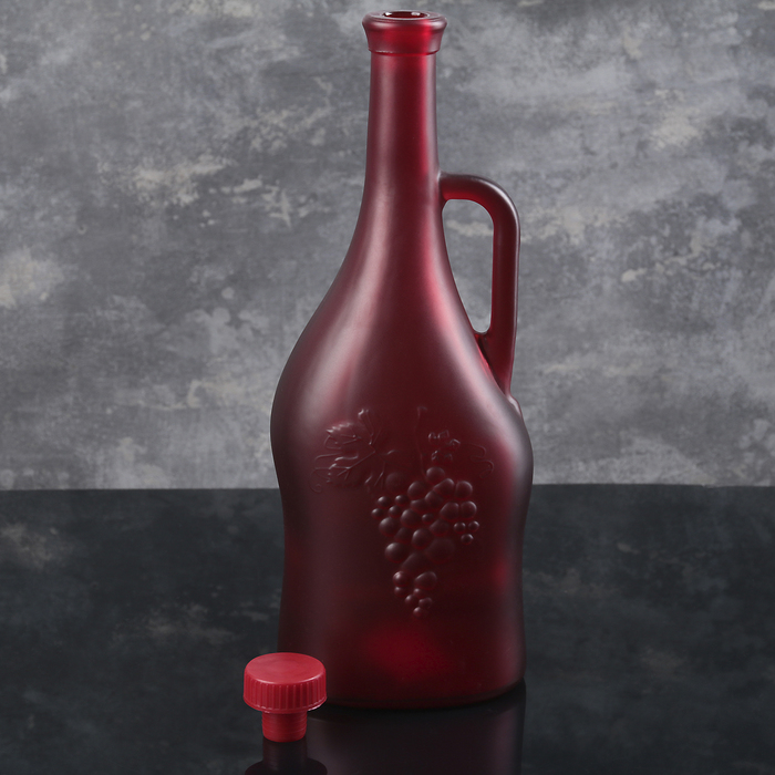Бутылка стеклянная красная матовая 1,5 л «Магнум» 