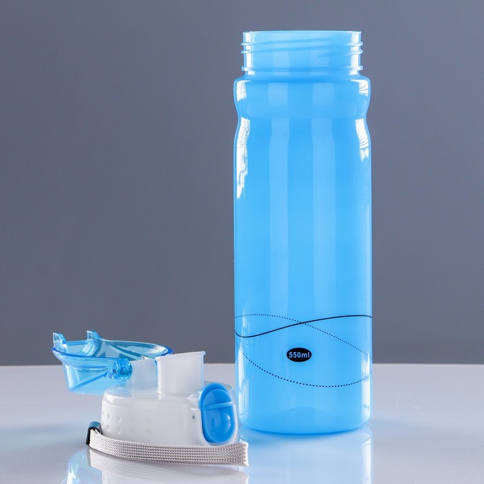 Бутылка для воды 600 мл, спортивная, крышка за защёлке, поильник, микс, 7.5х23 см 
