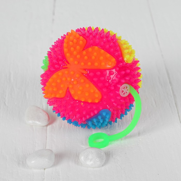 Мяч световой "Бабочки" с пищалкой на резинке, цвета МИКС 