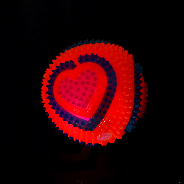 Мяч световой "Сердечки" с пищалкой, цвета МИКС 