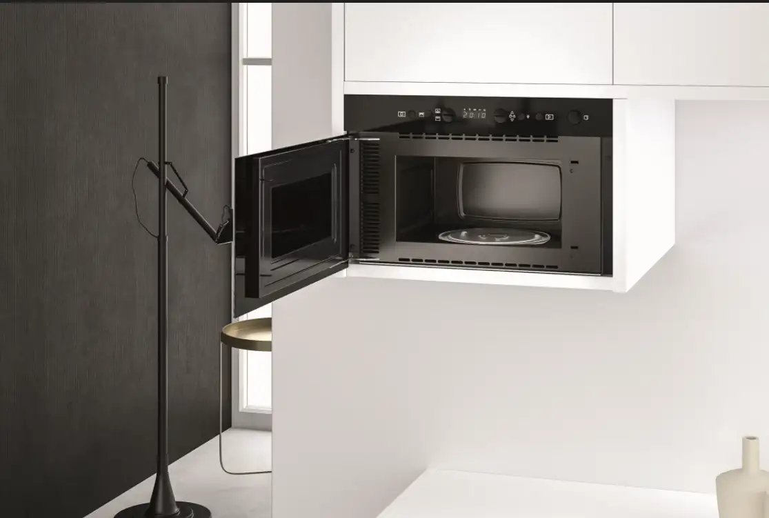 Встраиваемая микроволновая печь Whirlpool W7 MN840 - фото 4