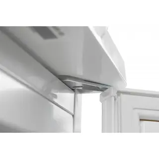 Морозильная камера Electrolux EUT1106AW2