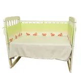 Бортики в кроватку "Любопытный мишка ", цвет зеленый 