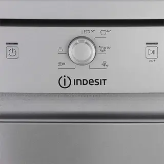 Посудомоечная машина Indesit DSCFE 1B10 S RU