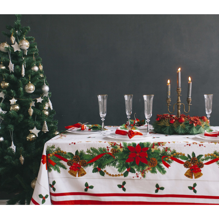 Набор столовый Этель "Рождественский бал" скатерть 145х110 см, салф.40х40 см-4 шт, хл100% 