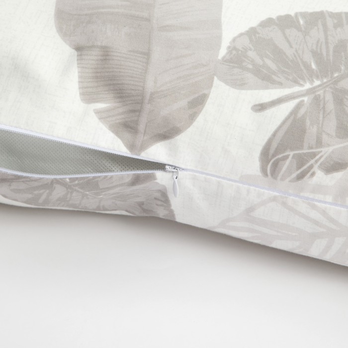 Подушка декоративная Этель «Тропики» 30×80 ± 3 см, цвет белый, сатин, 100% хлопок 