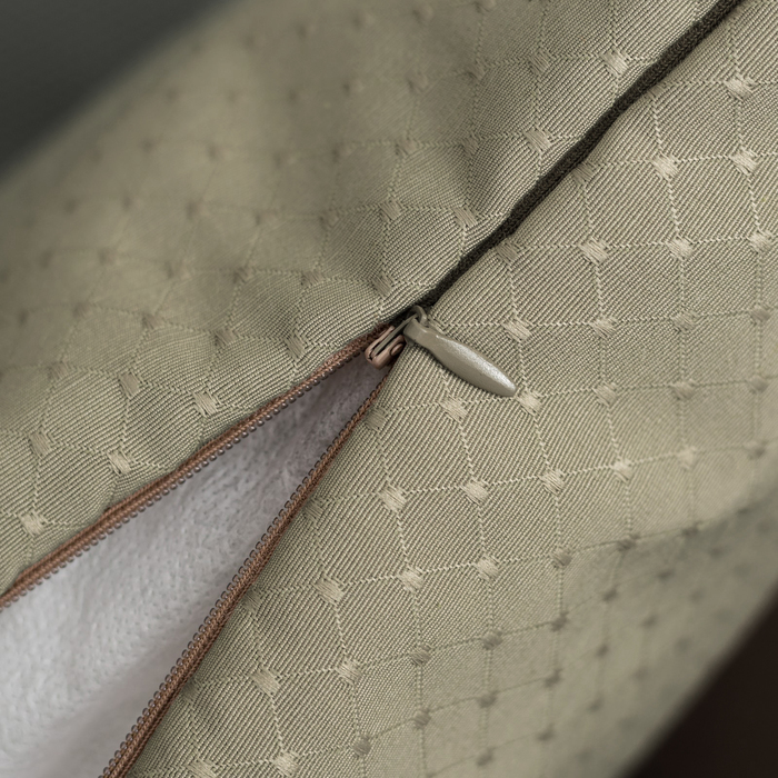 Декоративная подушка "Этель" 40х40 см, Английский стиль, цвет серый 