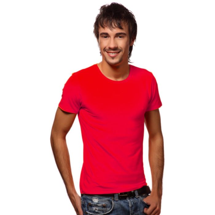 молодой человек в футболке. футболка mk 5. футболка пума мужские. футболки мужские 44 размер. футболка серая ламода мужская.