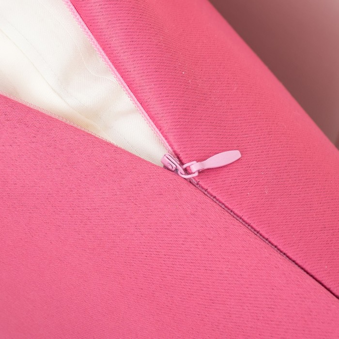 Декоративная наволочка «Этель», 40 × 40 см., цвет розовый, блэкаут, п/э 100 % 