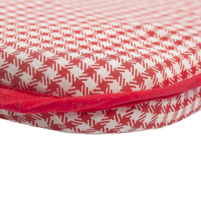 Подушка на стул «Красная клетка», 41 х 36 х 3 см 