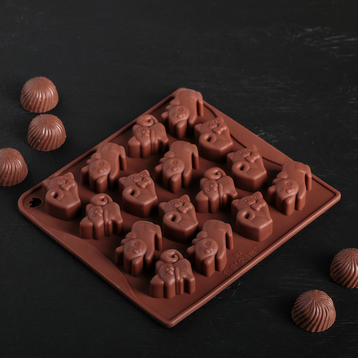 Форма для льда и шоколада "Кошки", 16 ячеек, цвет шоколадный 