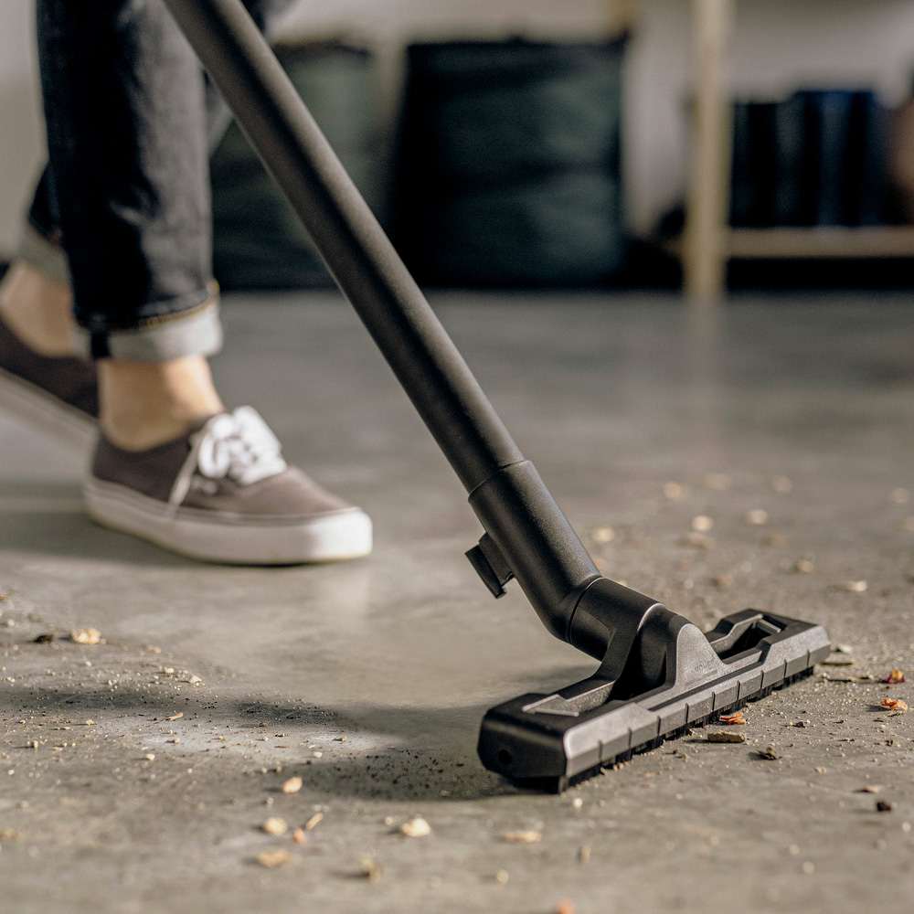 Хозяйственный пылесос Karcher KWD 1 W V-12/4/18 (BY-) - фото 4