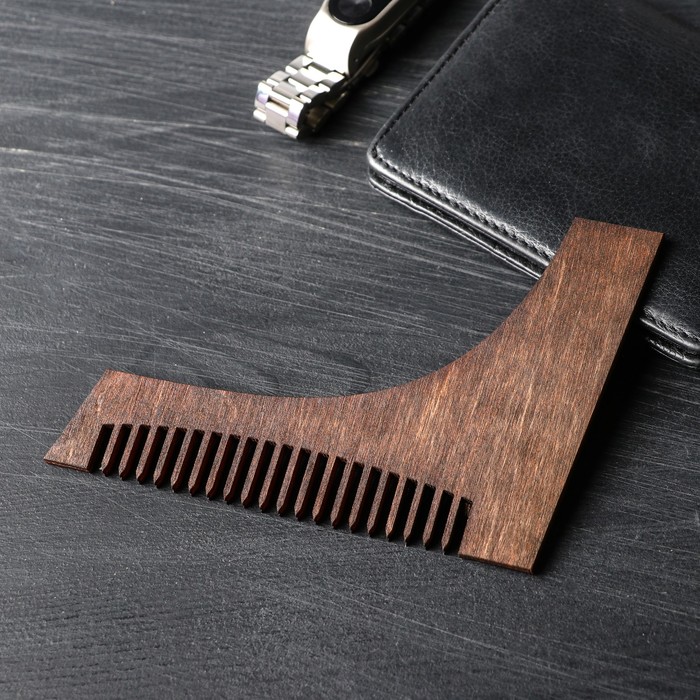 Расческа деревянная "Модник", для оформления бороды и усов 