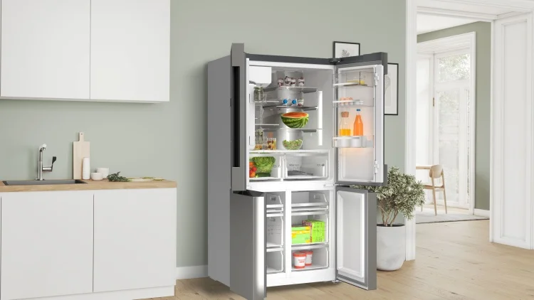 Холодильник Bosch KFI96APEA Silver  - фото 3
