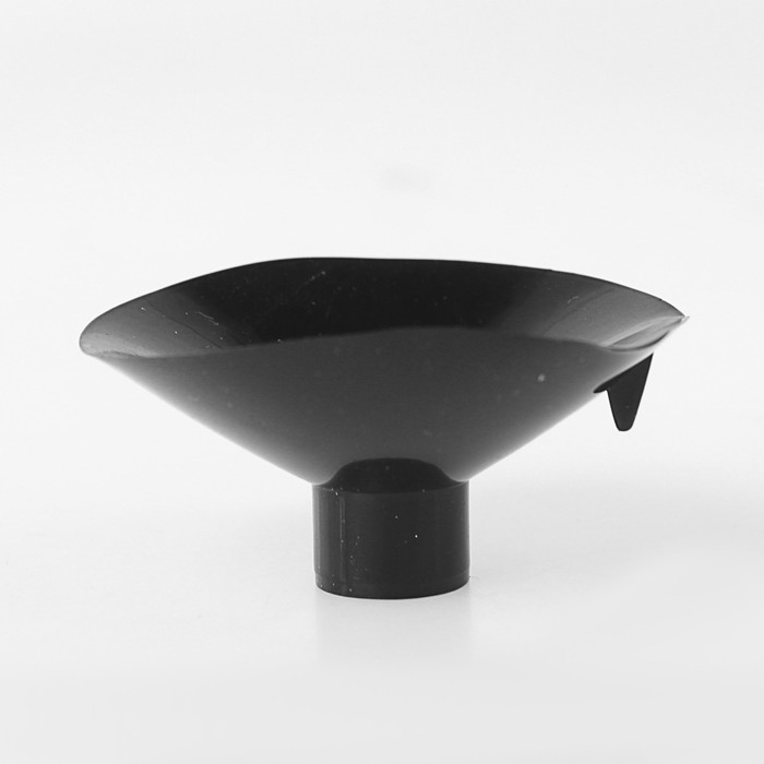Присоска черная с пластиковым держателем (отверстие 20 мм) , 3,3 х 3,3 х 4,3 см 
