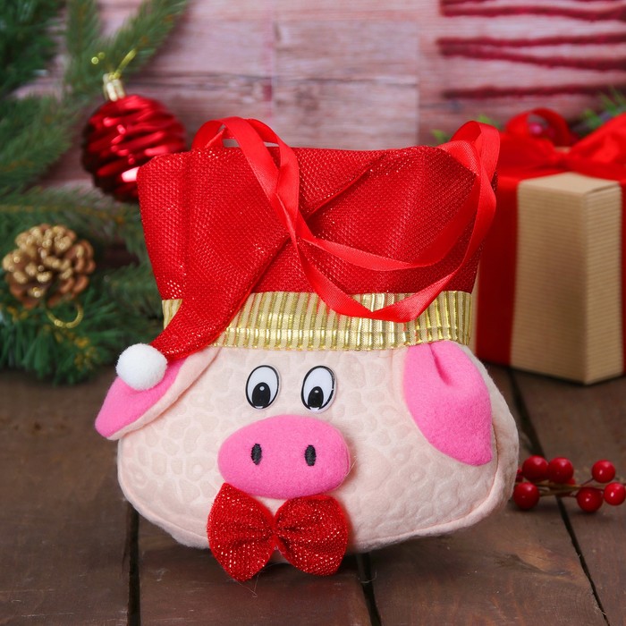 Мягкая сумочка "Свинюшка в новогоднем колпаке" 