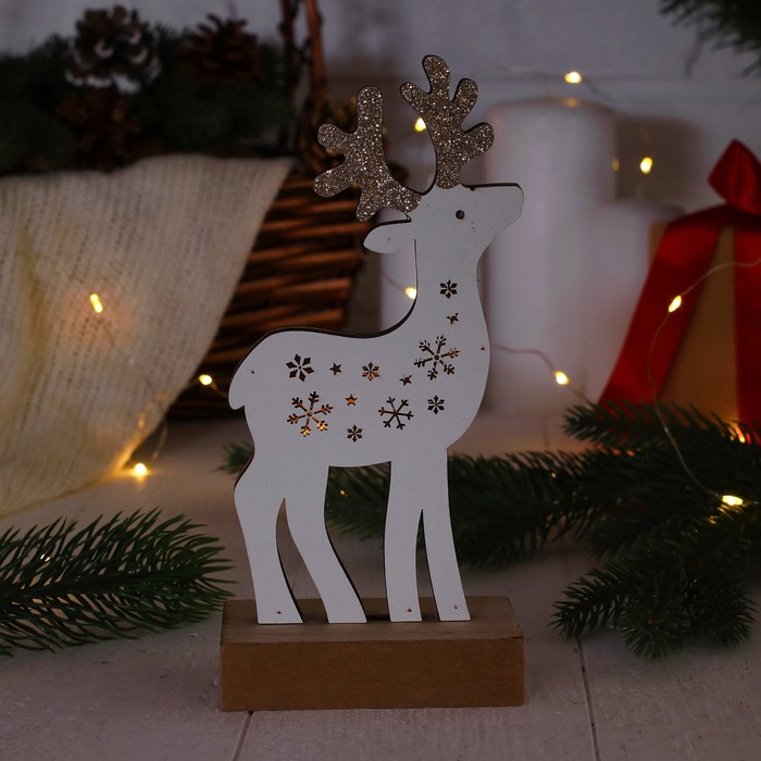 Новогодний декор с подсветкой "Снежный олень" 