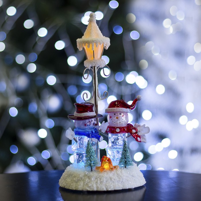 Игрушка световая "Фонарь и два снеговика" (батарейки не в комплекте) 4 LED 
