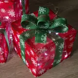 Фигура ткань. "Подарки" Кубы красные 15х20х25 см, 60 LED, с конр. 8р.,220V БЕЛЫЙ  - фото 8