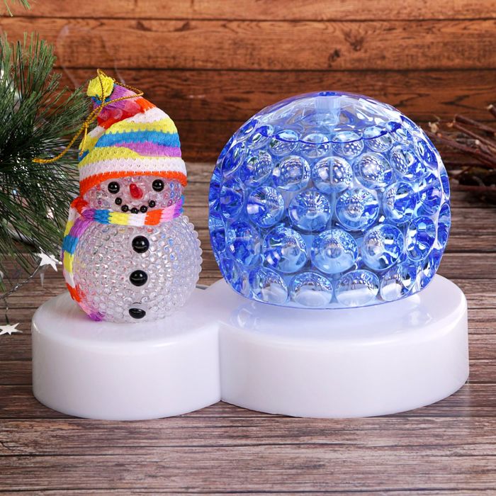 Световой прибор "Снеговичок с ледяным синим шаром", диаметр 9,5 см, Мульти 
