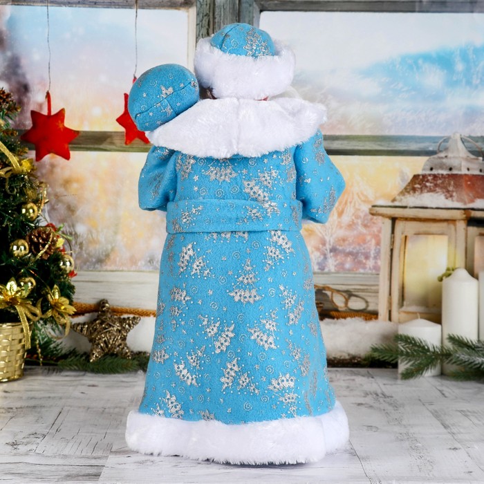 Дед Мороз "В синей шубке с подарками" 43 см 