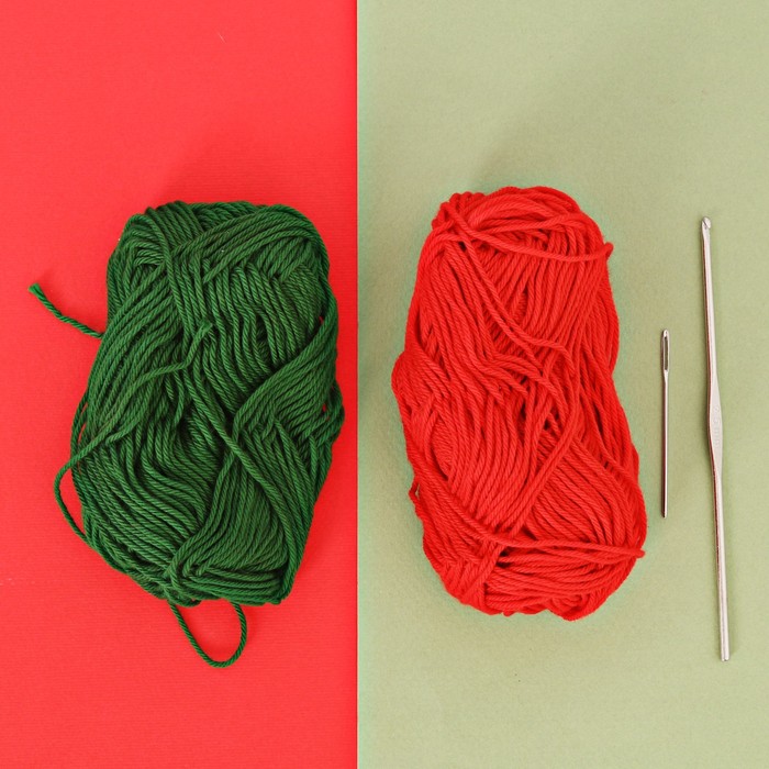 Гирлянда на ёлку «Новогодние ёлочки», набор для вязания, 12 × 10 × 4 см 