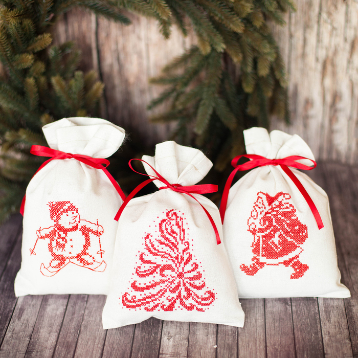 Мешки для подарков «Снежная сказка», набор для шитья, 16,3 × 10,7 × 2,5 см 