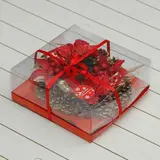 Венок новогодний d-20 см с красными цветами и золотыми листьями  - фото 3